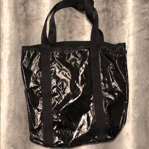 Black patent LeSportsac shoulder tote